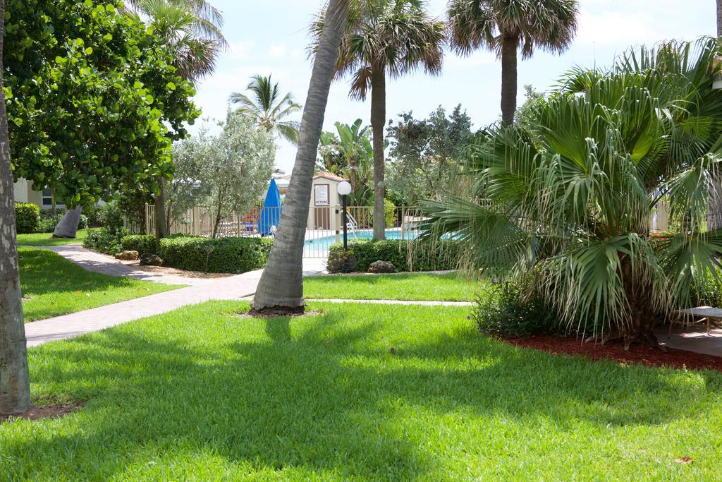 Royal Flamingo Villas Hillsboro Beach Exteriör bild